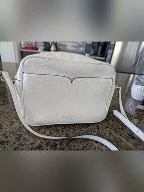 kate spade cream pebbled leather crossbody camera bag